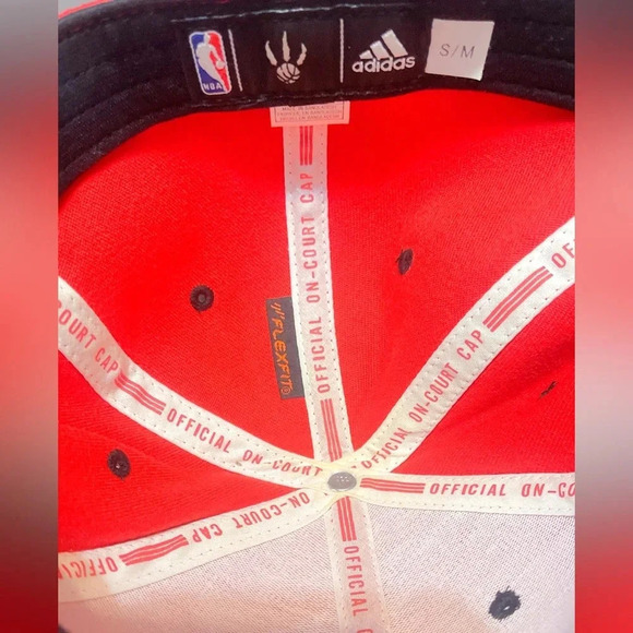 Vintage 2 x Toronto Raptor red black athletic SnapBack fitted baseball hat S/M - Picture 6 of 7